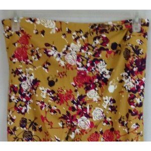 New LuLaRoe Tall & Curvy Leggings Gold With Pink, Purple, & White Roses